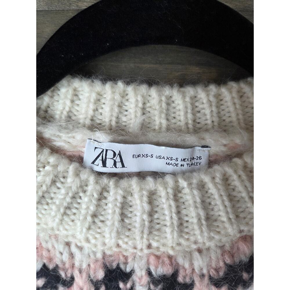 Zara Cream and Black Patterned Sweater - Picture 5 of 11